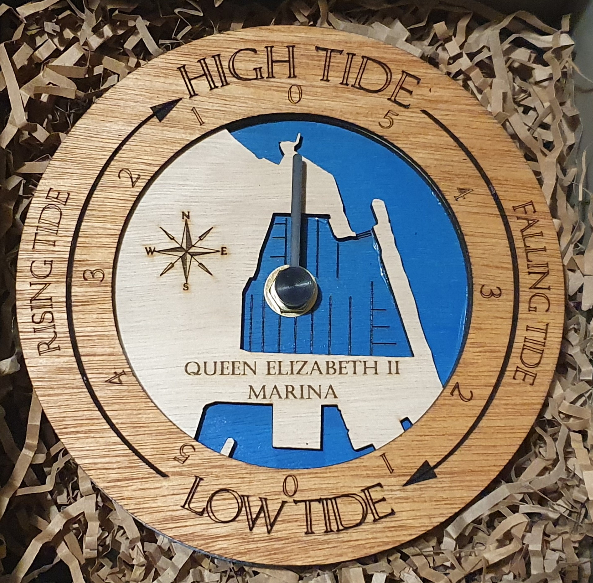 Queen Elizabeth II Marina Tide Clock